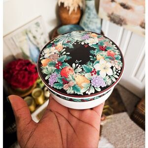 New Vtg Mikasa Maxima Festive Wreath Ceramic Porcelain Holiday Trinket Bowl